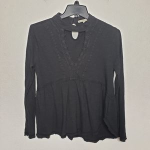 Hint of Mint Raw Hem Stone Washed Key Hole Long Sleeve Blouse Woman's M